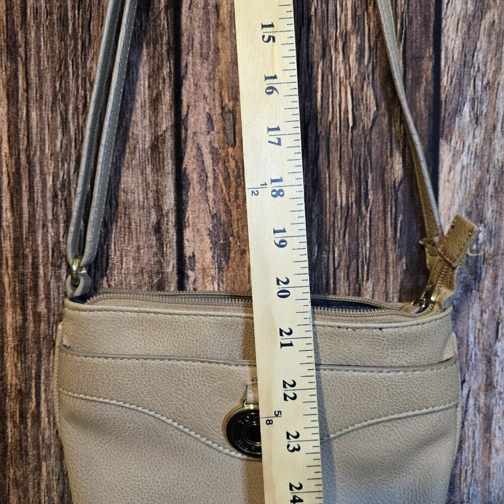 Tommy Hilfiger Crossbody Bag Purse Pockets Adjustable Strap Faux Leather 8" x 8" - Picture 13 of 14
